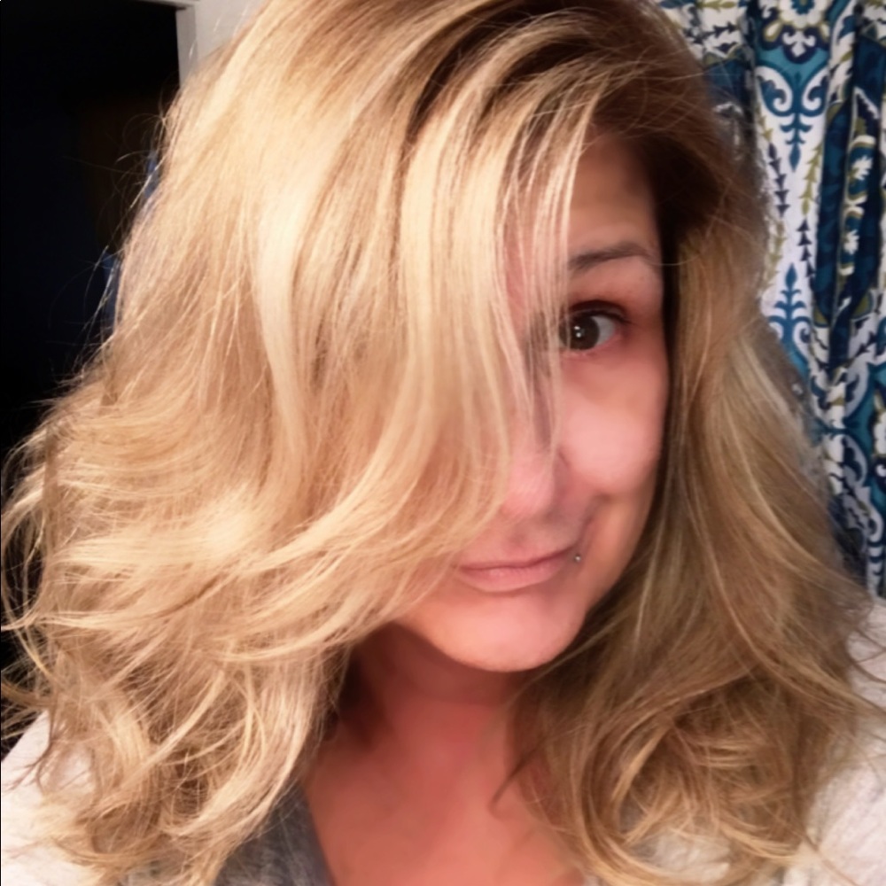 Meet your Posher, Theresa